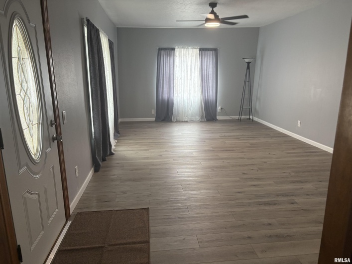 504 MULBERRY Street, Carterville, Illinois 62918, 2 Bedrooms Bedrooms, 0 ,1 BathroomBathrooms,Residential,For Sale,MULBERRY,0,RMAEB459617