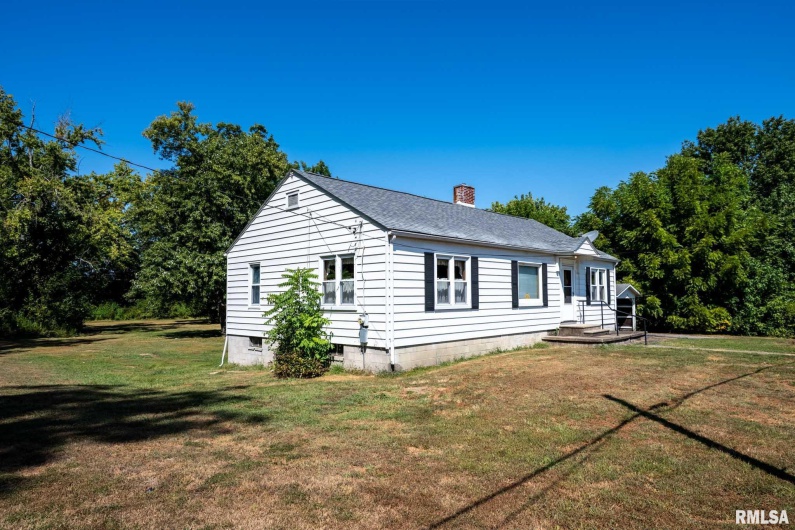 840 Highway 145 S, Harrisburg, Illinois 62946, 3 Bedrooms Bedrooms, 0 ,1 BathroomBathrooms,Residential,For Sale,Highway 145 S,0,RMAQC4267102