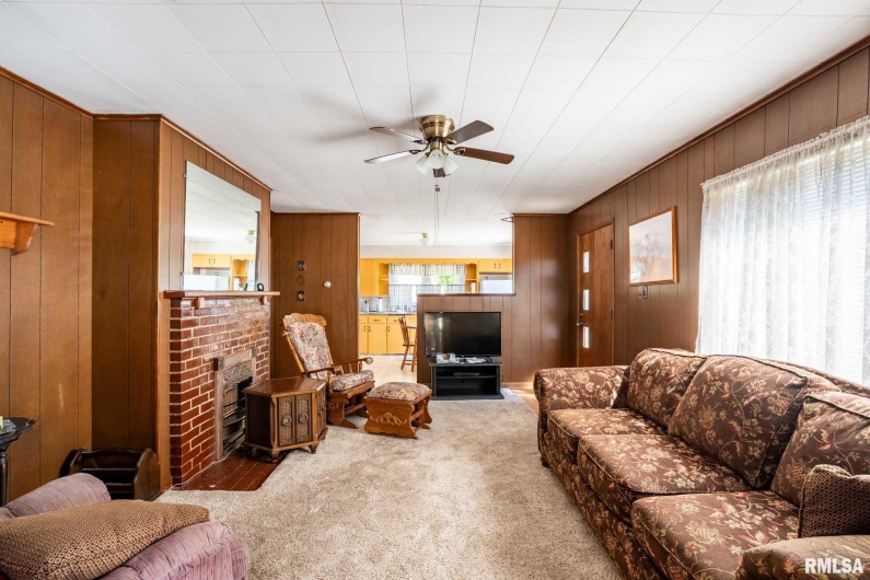 840 Highway 145 S, Harrisburg, Illinois 62946, 3 Bedrooms Bedrooms, 0 ,1 BathroomBathrooms,Residential,For Sale,Highway 145 S,0,RMAQC4267102