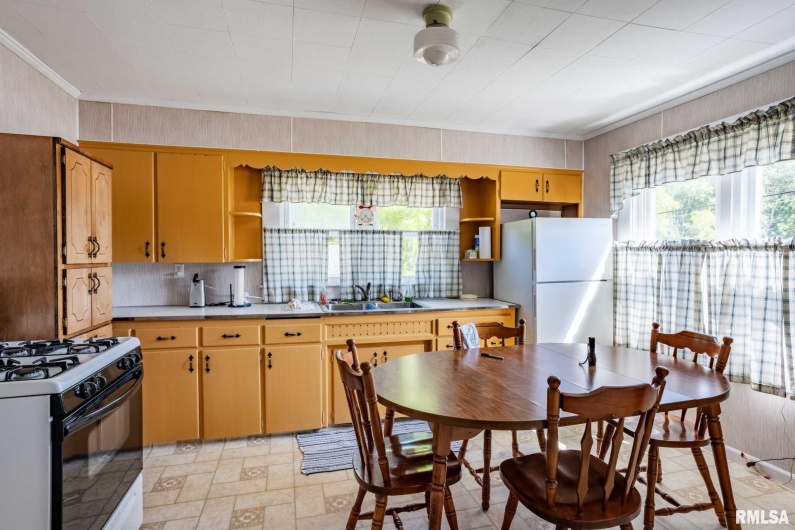 840 Highway 145 S, Harrisburg, Illinois 62946, 3 Bedrooms Bedrooms, 0 ,1 BathroomBathrooms,Residential,For Sale,Highway 145 S,0,RMAQC4267102