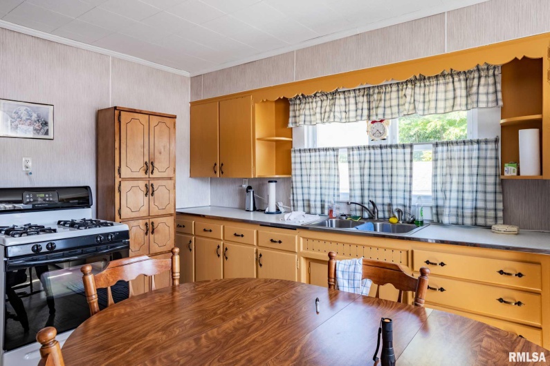 840 Highway 145 S, Harrisburg, Illinois 62946, 3 Bedrooms Bedrooms, 0 ,1 BathroomBathrooms,Residential,For Sale,Highway 145 S,0,RMAQC4267102