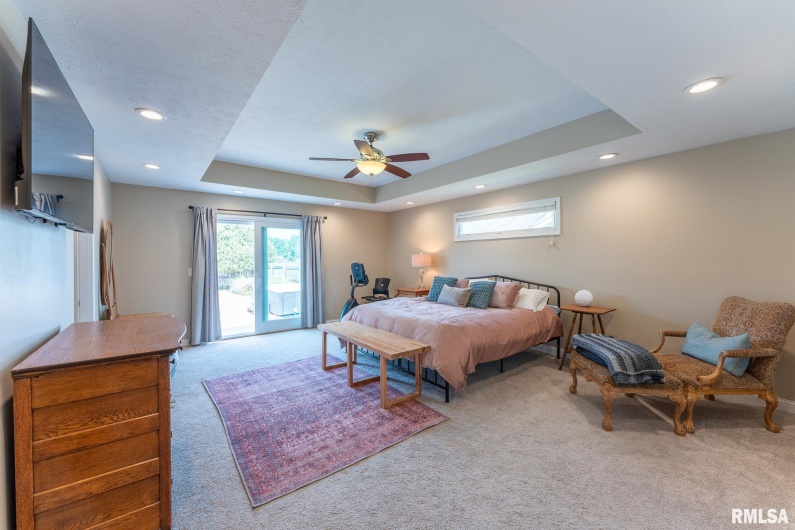 611 CRAB ORCHARD Boulevard, Carterville, Illinois 62918, 3 Bedrooms Bedrooms, 0 ,2 BathroomsBathrooms,Residential,For Sale,CRAB ORCHARD,0,RMAEB459625