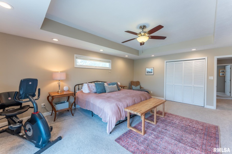 611 CRAB ORCHARD Boulevard, Carterville, Illinois 62918, 3 Bedrooms Bedrooms, 0 ,2 BathroomsBathrooms,Residential,For Sale,CRAB ORCHARD,0,RMAEB459625