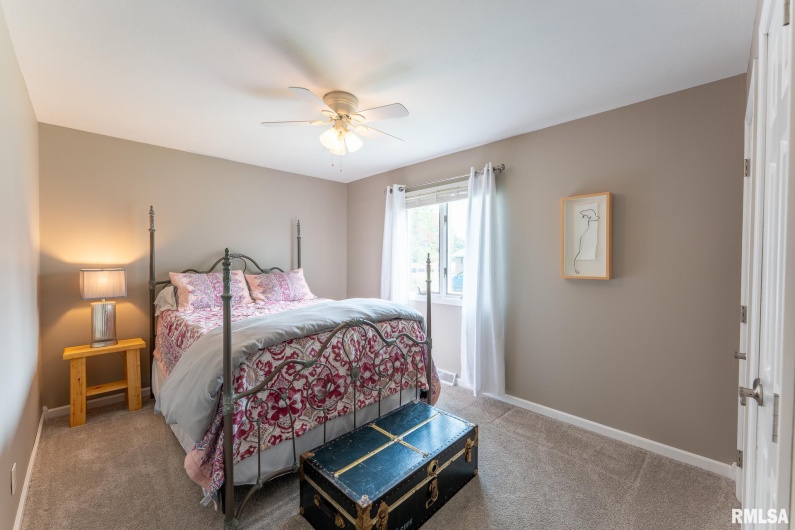 611 CRAB ORCHARD Boulevard, Carterville, Illinois 62918, 3 Bedrooms Bedrooms, 0 ,2 BathroomsBathrooms,Residential,For Sale,CRAB ORCHARD,0,RMAEB459625
