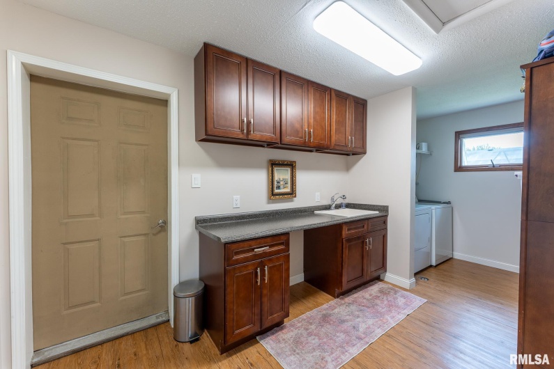 611 CRAB ORCHARD Boulevard, Carterville, Illinois 62918, 3 Bedrooms Bedrooms, 0 ,2 BathroomsBathrooms,Residential,For Sale,CRAB ORCHARD,0,RMAEB459625