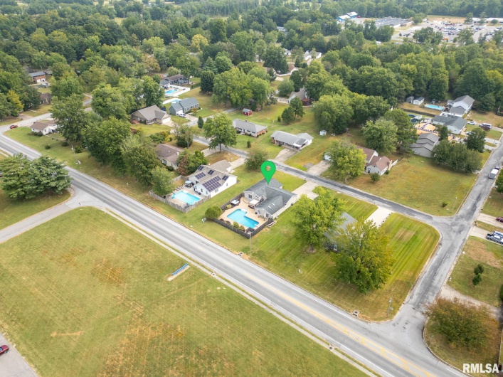 611 CRAB ORCHARD Boulevard, Carterville, Illinois 62918, 3 Bedrooms Bedrooms, 0 ,2 BathroomsBathrooms,Residential,For Sale,CRAB ORCHARD,0,RMAEB459625