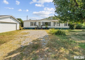 85 GOLDENROD Lane, Goreville, Illinois 62939, 3 Bedrooms Bedrooms, 0 ,2 BathroomsBathrooms,Residential,For Sale,GOLDENROD,0,RMAEB459627