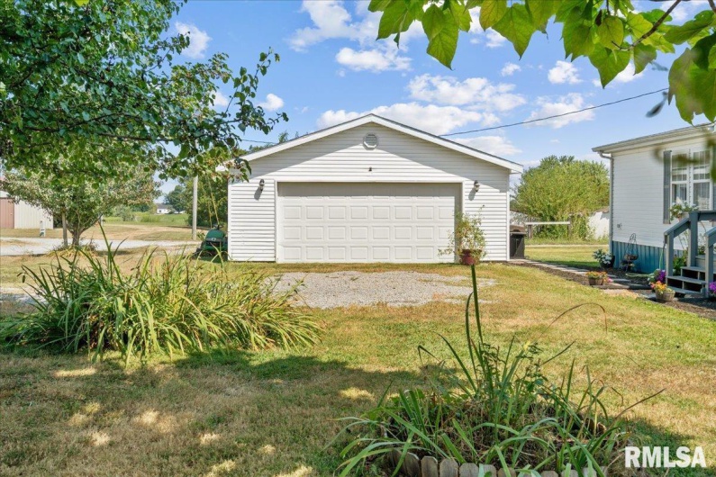 85 GOLDENROD Lane, Goreville, Illinois 62939, 3 Bedrooms Bedrooms, 0 ,2 BathroomsBathrooms,Residential,For Sale,GOLDENROD,0,RMAEB459627