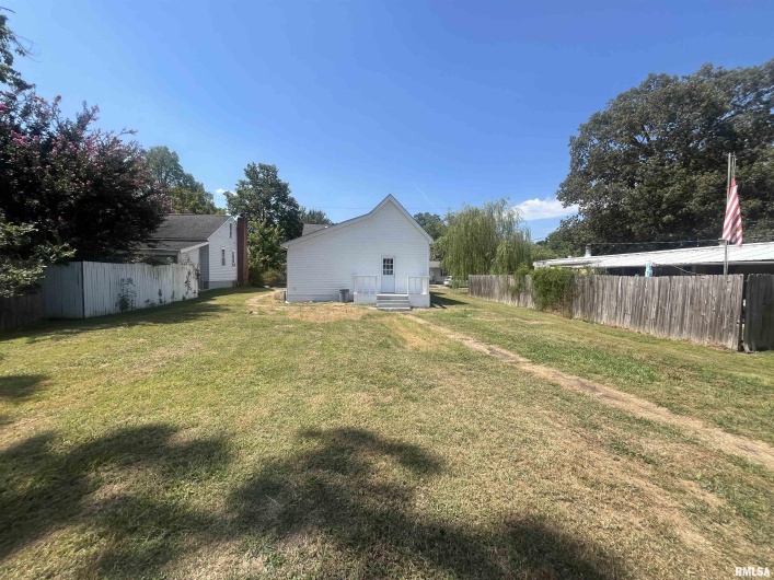1302 CATHERINE Street, Metropolis, Illinois 62960, 2 Bedrooms Bedrooms, 0 ,1 BathroomBathrooms,Residential,For Sale,CATHERINE,0,RMAEB459630