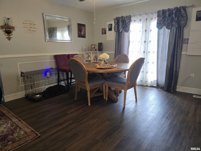 207 Bob A Rosa Avenue A, Murphysboro, Illinois 62966, 3 Bedrooms Bedrooms, 0 ,2 BathroomsBathrooms,Residential,For Sale,Bob A Rosa,0,RMAEB459631