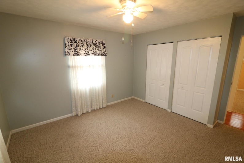 101 Lingale Street, Marion, Illinois 62959, 3 Bedrooms Bedrooms, 0 ,2 BathroomsBathrooms,Residential,For Sale,Lingale,0,RMAEB459628