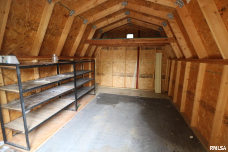 101 Lingale Street, Marion, Illinois 62959, 3 Bedrooms Bedrooms, 0 ,2 BathroomsBathrooms,Residential,For Sale,Lingale,0,RMAEB459628