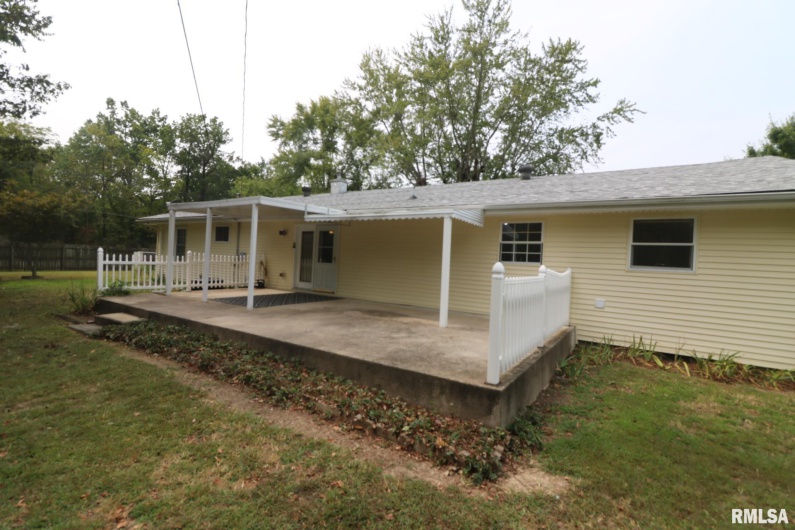 101 Lingale Street, Marion, Illinois 62959, 3 Bedrooms Bedrooms, 0 ,2 BathroomsBathrooms,Residential,For Sale,Lingale,0,RMAEB459628