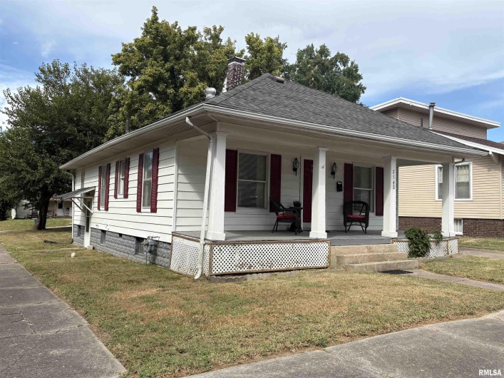 2142 HERBERT Street, Murphysboro, Illinois 62966, 3 Bedrooms Bedrooms, 0 ,1 BathroomBathrooms,Residential,For Sale,HERBERT,0,RMAEB459633