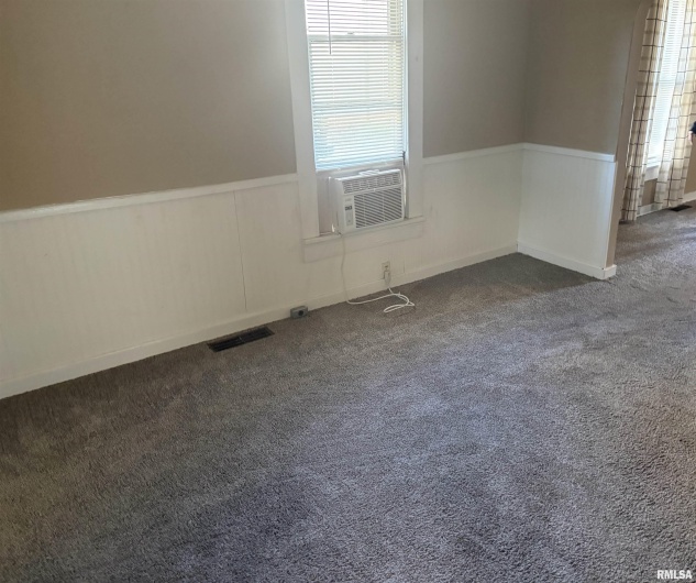 2142 HERBERT Street, Murphysboro, Illinois 62966, 3 Bedrooms Bedrooms, 0 ,1 BathroomBathrooms,Residential,For Sale,HERBERT,0,RMAEB459633