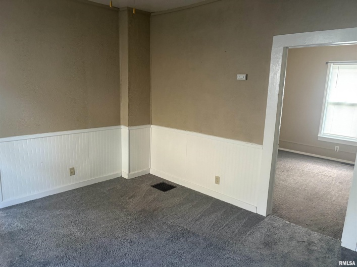 2142 HERBERT Street, Murphysboro, Illinois 62966, 3 Bedrooms Bedrooms, 0 ,1 BathroomBathrooms,Residential,For Sale,HERBERT,0,RMAEB459633