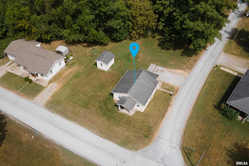491 WELLS Road, Murphysboro, Illinois 62966, 2 Bedrooms Bedrooms, 0 ,1 BathroomBathrooms,Residential,For Sale,WELLS,0,RMAEB459634