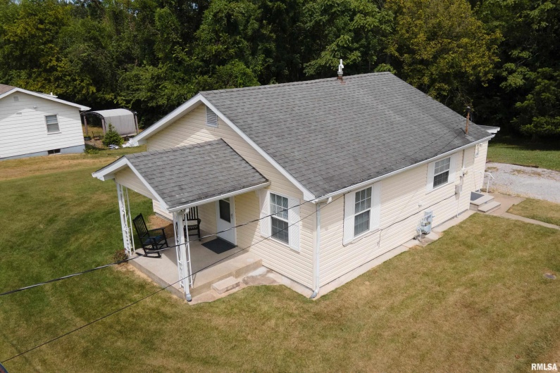 491 WELLS Road, Murphysboro, Illinois 62966, 2 Bedrooms Bedrooms, 0 ,1 BathroomBathrooms,Residential,For Sale,WELLS,0,RMAEB459634