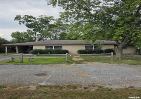1505 GLENDALE, Marion, Illinois 62959, 0 , 0 ,0,Residential Income,For Sale,GLENDALE,0,RMAQC4266565