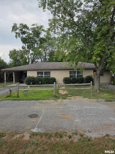 1505 GLENDALE, Marion, Illinois 62959, 0 , 0 ,0,Residential Income,For Sale,GLENDALE,0,RMAQC4266565