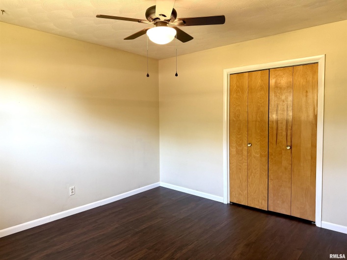 602 CEDAR Lane, Marion, Illinois 62959, 3 Bedrooms Bedrooms, 0 ,2 BathroomsBathrooms,Residential,For Sale,CEDAR,0,RMAEB459653