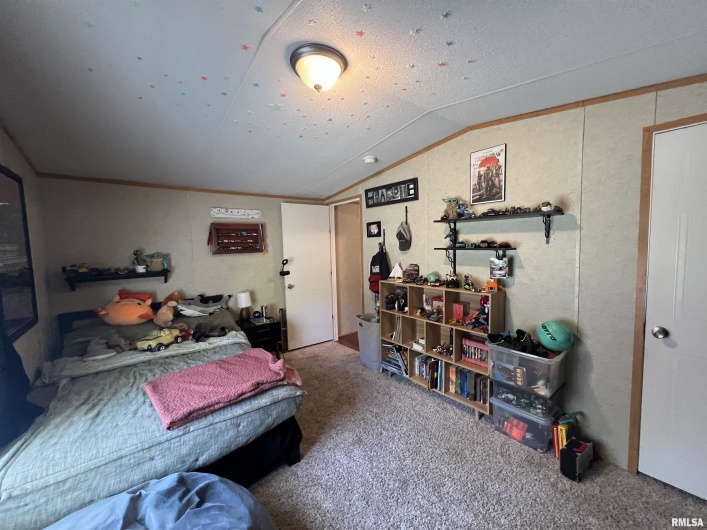 9549 Johns Lane, Marion, Illinois 62959, 3 Bedrooms Bedrooms, 0 ,0,Manufactured In Park,For Sale,Johns,0,RMAEB459654