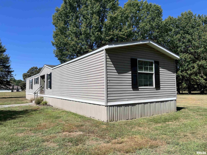 9549 Johns Lane, Marion, Illinois 62959, 3 Bedrooms Bedrooms, 0 ,0,Manufactured In Park,For Sale,Johns,0,RMAEB459654