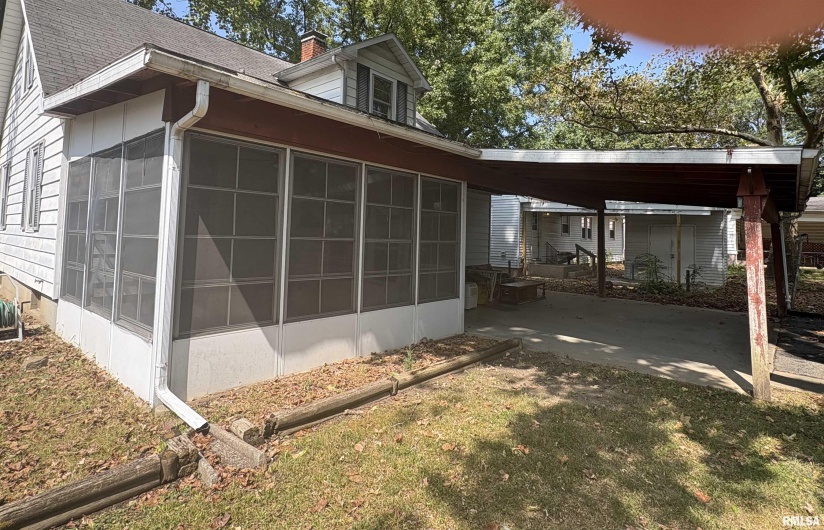 604 20TH Street, Murphysboro, Illinois 62966, 4 Bedrooms Bedrooms, 0 ,1 BathroomBathrooms,Residential,For Sale,20TH,0,RMAEB459657