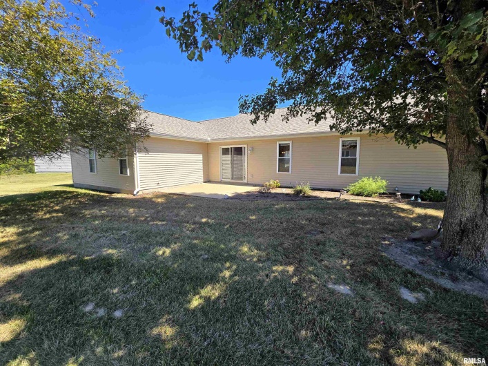 108 CHASE Lane, Marion, Illinois 62959, 3 Bedrooms Bedrooms, 0 ,2 BathroomsBathrooms,Residential,For Sale,CHASE,0,RMAQC4267225