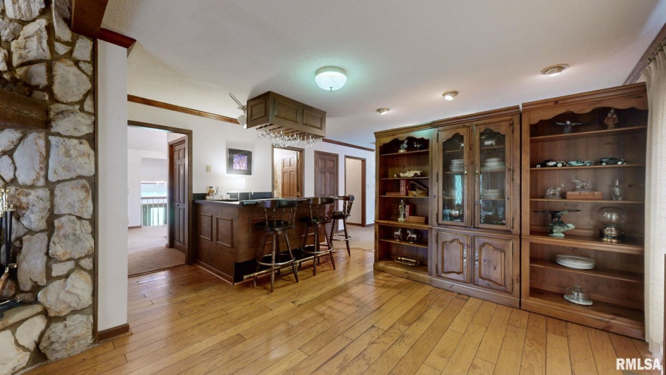 5082 POPLAR Lane, Metropolis, Illinois 62960, 5 Bedrooms Bedrooms, 0 ,4 BathroomsBathrooms,Residential,For Sale,POPLAR,0,RMAEB459669