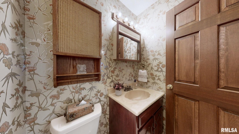 5082 POPLAR Lane, Metropolis, Illinois 62960, 5 Bedrooms Bedrooms, 0 ,4 BathroomsBathrooms,Residential,For Sale,POPLAR,0,RMAEB459669