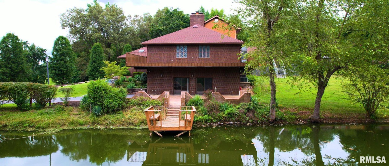 5082 POPLAR Lane, Metropolis, Illinois 62960, 5 Bedrooms Bedrooms, 0 ,4 BathroomsBathrooms,Residential,For Sale,POPLAR,0,RMAEB459669