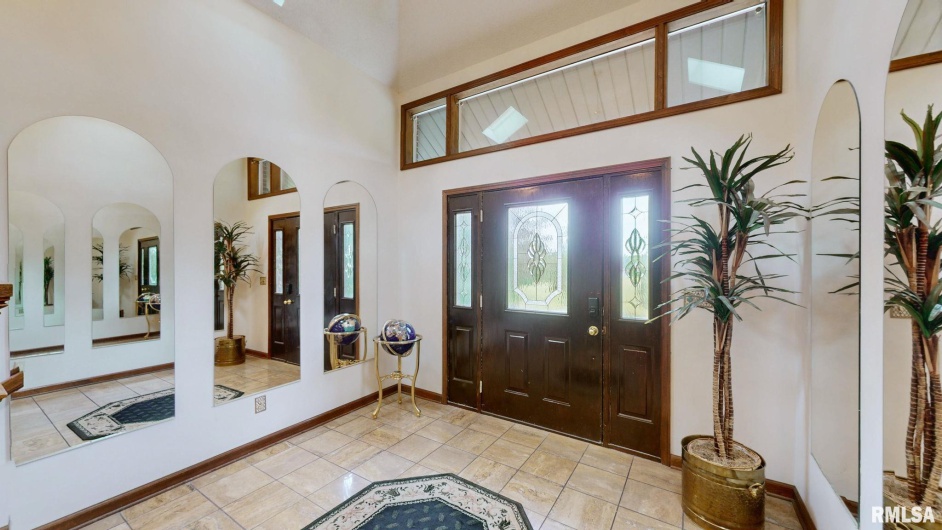 5082 POPLAR Lane, Metropolis, Illinois 62960, 5 Bedrooms Bedrooms, 0 ,4 BathroomsBathrooms,Residential,For Sale,POPLAR,0,RMAEB459669