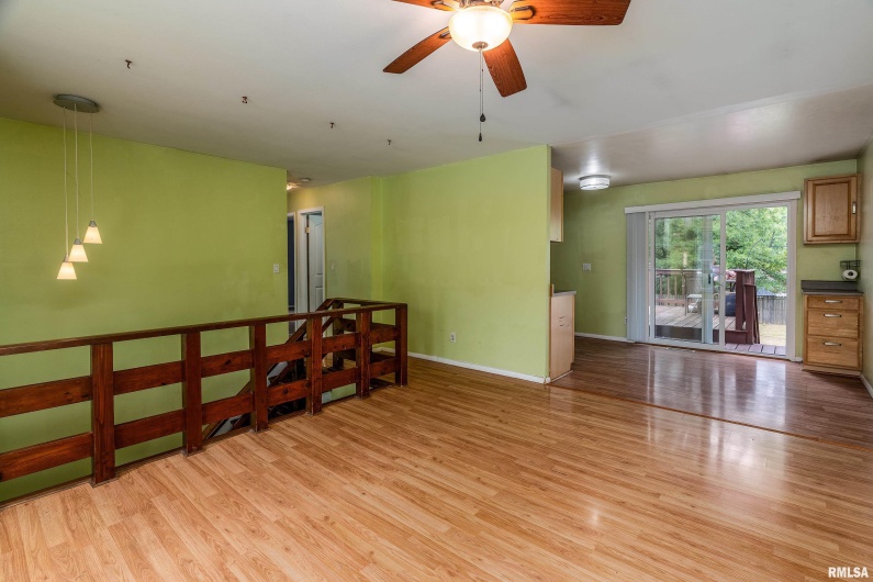 309 Plover Drive, Carbondale, Illinois 62901, 3 Bedrooms Bedrooms, 0 ,1 BathroomBathrooms,Residential,For Sale,Plover,0,RMAEB459673