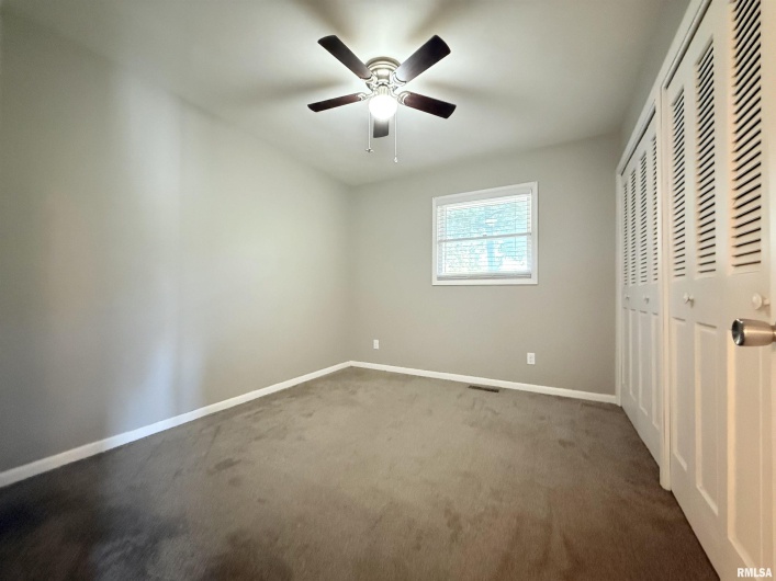 30 Red Bud Road, Harrisburg, Illinois 62946-5268, 3 Bedrooms Bedrooms, 0 ,2 BathroomsBathrooms,Residential,For Sale,Red Bud,0,RMAEB459684