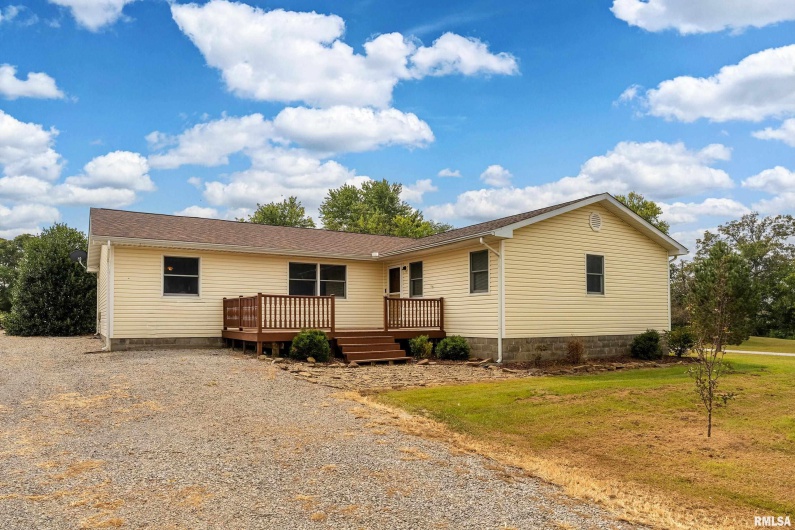 3700 State Route 147, Vienna, Illinois 62995, 3 Bedrooms Bedrooms, 0 ,3 BathroomsBathrooms,Residential,For Sale,State Route 147,0,RMAEB459686