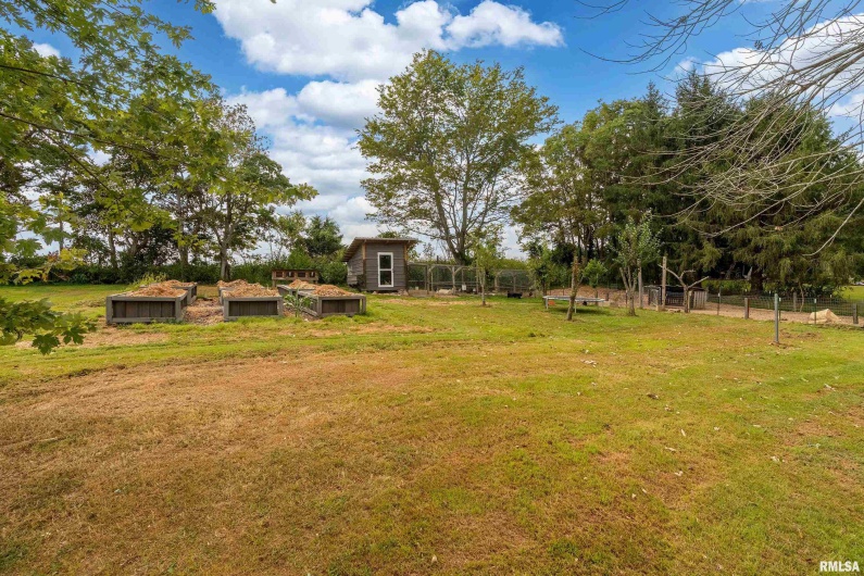 3700 State Route 147, Vienna, Illinois 62995, 3 Bedrooms Bedrooms, 0 ,3 BathroomsBathrooms,Residential,For Sale,State Route 147,0,RMAEB459686