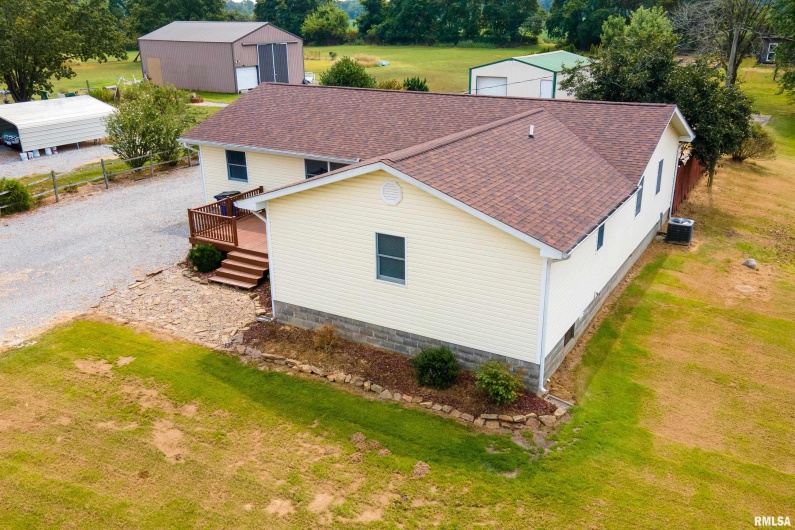 3700 State Route 147, Vienna, Illinois 62995, 3 Bedrooms Bedrooms, 0 ,3 BathroomsBathrooms,Residential,For Sale,State Route 147,0,RMAEB459686