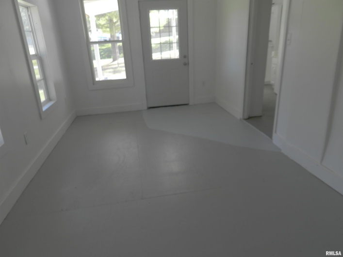 316 WILLIAMS Street, Rosiclare, Illinois 62982, 3 Bedrooms Bedrooms, 0 ,2 BathroomsBathrooms,Residential,For Sale,WILLIAMS,0,RMAEB459689