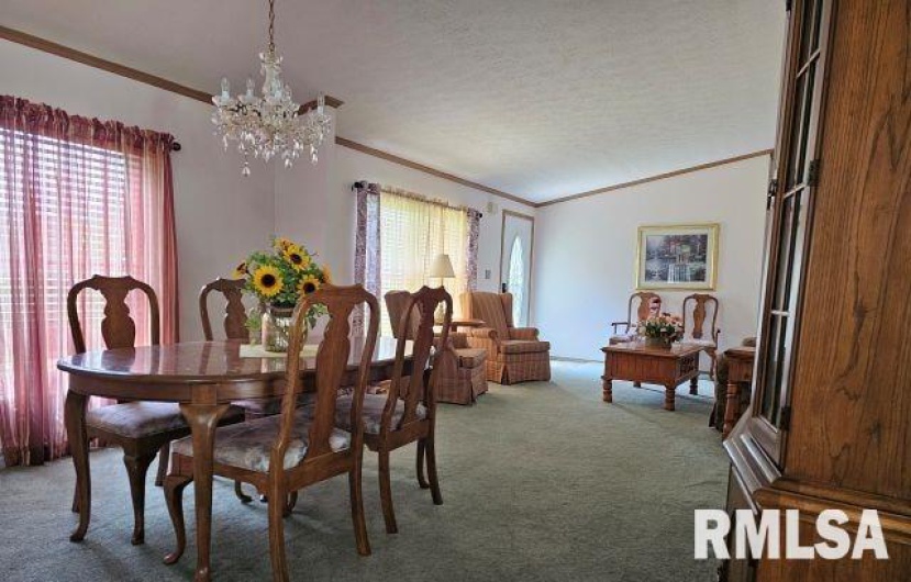 614 COLLEGE Street, Harrisburg, Illinois 62946, 3 Bedrooms Bedrooms, 0 ,2 BathroomsBathrooms,Residential,For Sale,COLLEGE,0,RMAEB459690