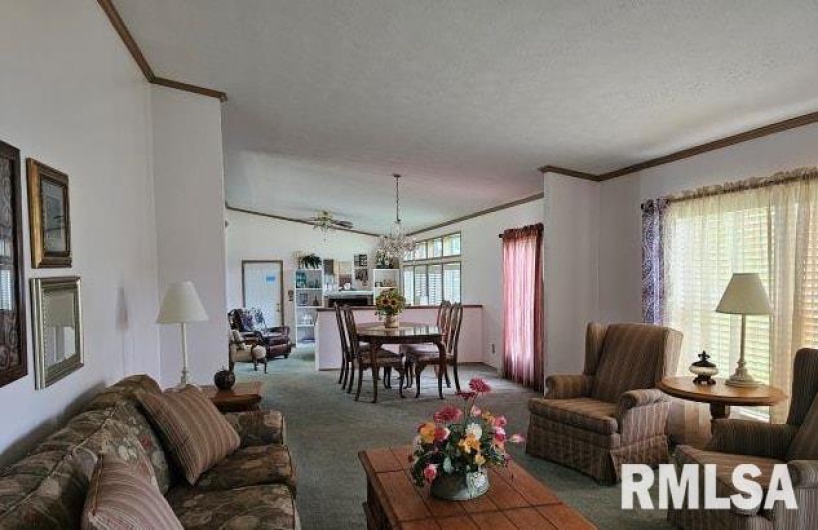 614 COLLEGE Street, Harrisburg, Illinois 62946, 3 Bedrooms Bedrooms, 0 ,2 BathroomsBathrooms,Residential,For Sale,COLLEGE,0,RMAEB459690
