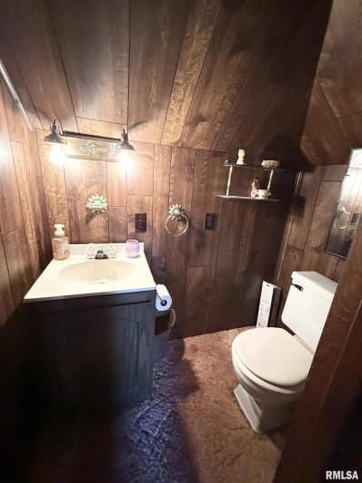 312 11TH Street, Herrin, Illinois 62948, 3 Bedrooms Bedrooms, 0 ,1 BathroomBathrooms,Residential,For Sale,11TH,0,RMAQC4267278