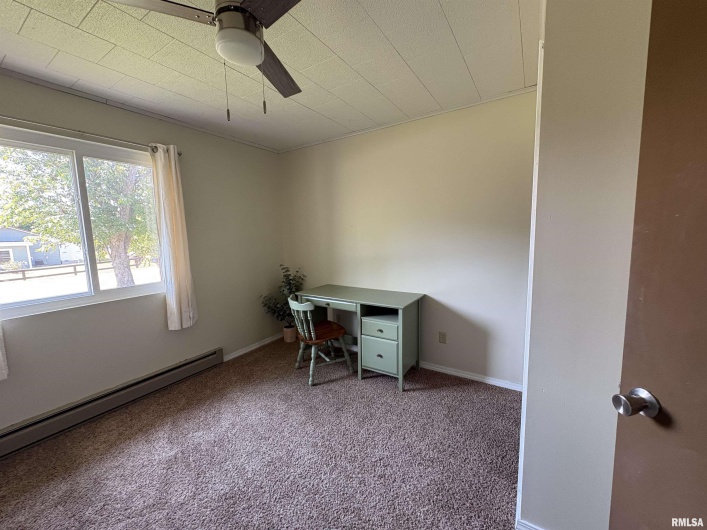 100 35TH Street, Herrin, Illinois 62948, 3 Bedrooms Bedrooms, 0 ,1 BathroomBathrooms,Residential,For Sale,35TH,0,RMAEB459698