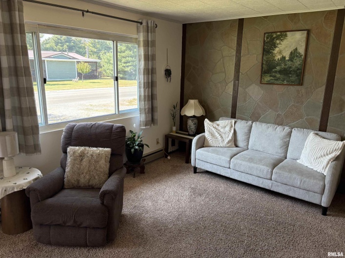 100 35TH Street, Herrin, Illinois 62948, 3 Bedrooms Bedrooms, 0 ,1 BathroomBathrooms,Residential,For Sale,35TH,0,RMAEB459698