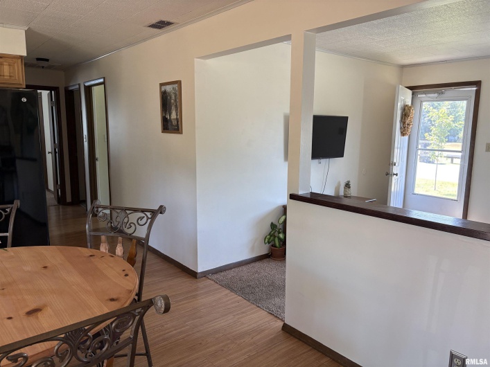 100 35TH Street, Herrin, Illinois 62948, 3 Bedrooms Bedrooms, 0 ,1 BathroomBathrooms,Residential,For Sale,35TH,0,RMAEB459698