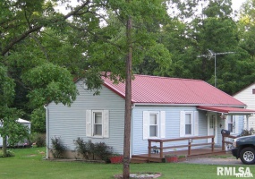 22 IL 34 S Street, Rosiclare, Illinois 62982, 2 Bedrooms Bedrooms, 0 ,0,Residential,For Sale,IL 34 S,0,RMAEB459702