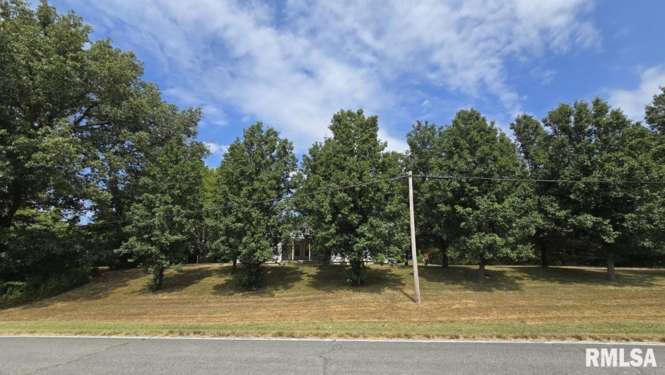 650 Old Route 146 Loop, Vienna, Illinois 62995, 3 Bedrooms Bedrooms, 0 ,1 BathroomBathrooms,Residential,For Sale,Old Route 146,0,RMAEB459706