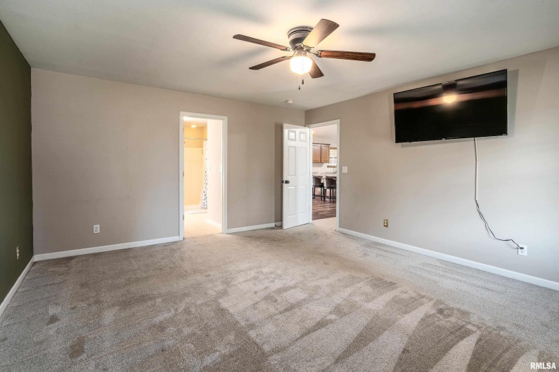 1710 Broeking Road, Marion, Illinois 62959, 3 Bedrooms Bedrooms, 0 ,2 BathroomsBathrooms,Residential,For Sale,Broeking,0,RMAEB459707