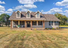 1710 Broeking Road, Marion, Illinois 62959, 3 Bedrooms Bedrooms, 0 ,2 BathroomsBathrooms,Residential,For Sale,Broeking,0,RMAEB459707
