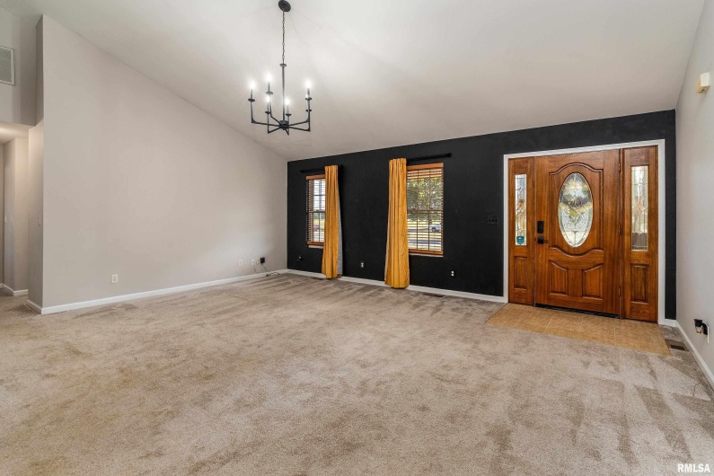 1710 Broeking Road, Marion, Illinois 62959, 3 Bedrooms Bedrooms, 0 ,2 BathroomsBathrooms,Residential,For Sale,Broeking,0,RMAEB459707